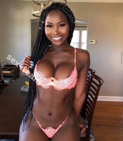 Проститутка Maya